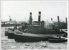 Klicke auf die Grafik für eine größere Ansicht 

Name:	Duisburg-Ruhrort_bote-Ottmann-winter 1939-1940_©_Stadtarchiv-Duisburg.jpg 
Hits:	103 
Größe:	72,4 KB 
ID:	845387