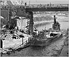 Klicke auf die Grafik für eine größere Ansicht 

Name:	Dampfbagger, Sanierung Steineren Brücke, 10. Okober 1951, BSR Rgbg..jpg 
Hits:	108 
Größe:	336,0 KB 
ID:	944049