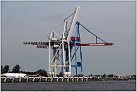 Klicke auf die Grafik für eine größere Ansicht 

Name:	Hafen Containerbr Niedersachsenkai 20120801.jpg 
Hits:	144 
Größe:	60,8 KB 
ID:	519820
