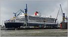 Klicke auf die Grafik für eine größere Ansicht 

Name:	Queen_Mary_2_(Modernisierung_Juni_2016,_Blohm_+_Voss,_Dock_Elbe_17,_Hamburg)_05.jpg 
Hits:	74 
Größe:	72,9 KB 
ID:	607310